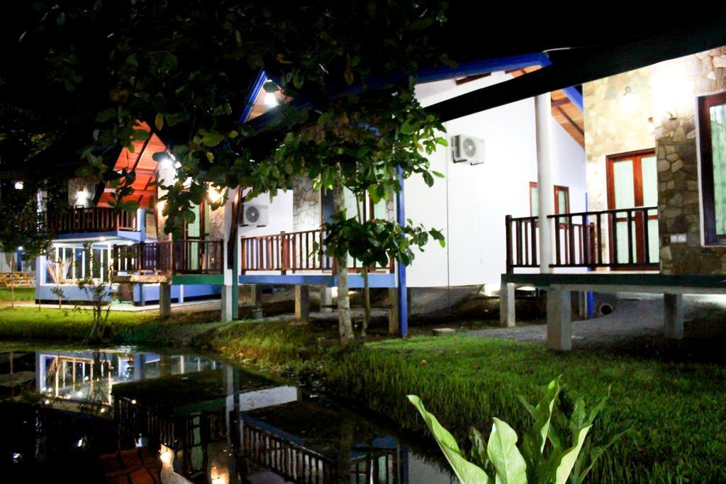 Azzurra Hikkaduwa Villa Екстериор снимка