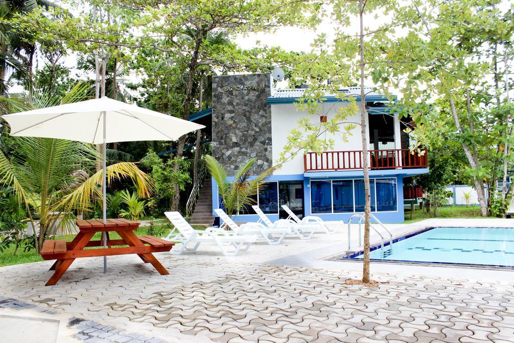 Azzurra Hikkaduwa Villa Екстериор снимка
